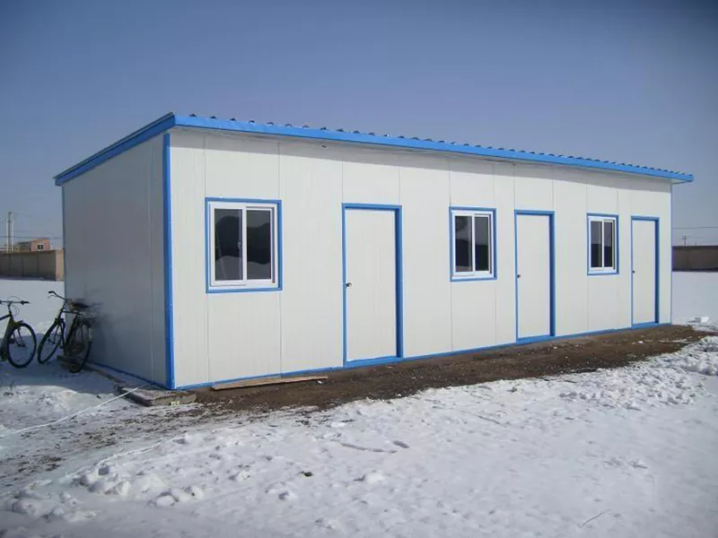 What materials are used in prefabricated homes?